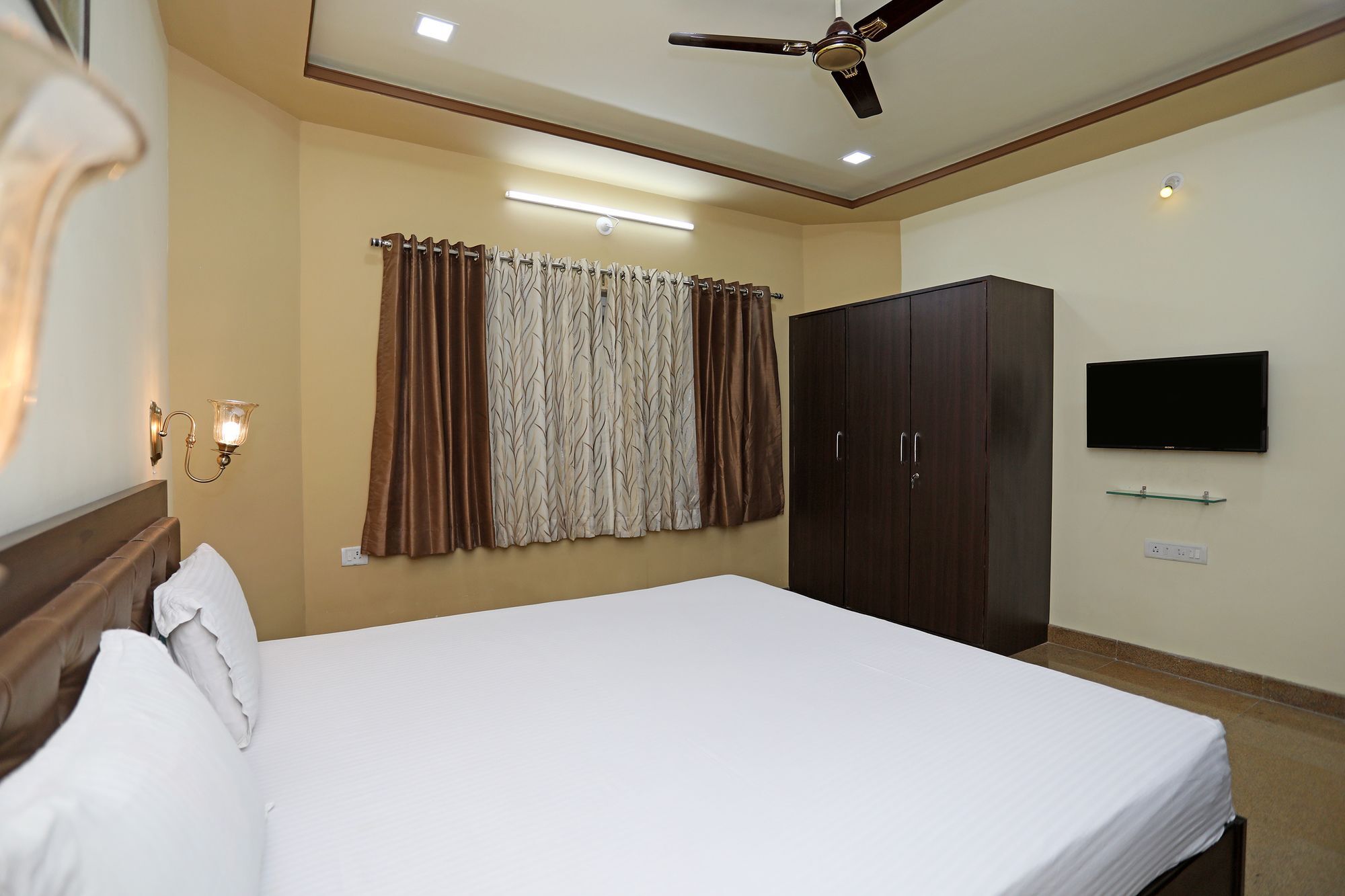 Oyo 9428 Hill View Room Goverdhan Vilas Udaipur Ngoại thất bức ảnh